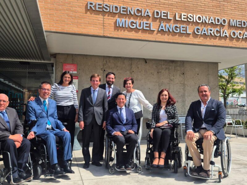 Comida Encuentros de la Discapacidad organizada por la Fundación del Lesionado Medular, con la presencia del alcalde de Madrid
