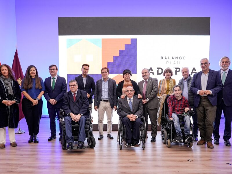 Acto de balance del Plan Adapta 2020-2024 del Ayuntamiento de Madrid, con el alcalde de Madrid