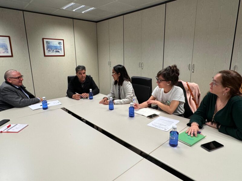 Reunión con el Grupo Parlamentario Mas Madrid en la Asamblea de Madrid y la representante de Más Madrid en el grupo parlamentario Sumar del Congreso de los Diputados