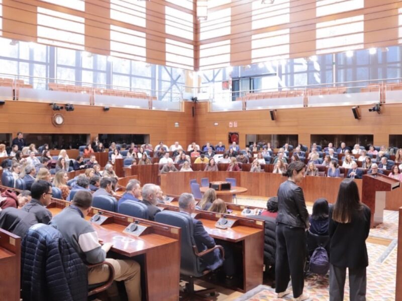 Acto de conmemoración del Día Mundial de Concienciación sobre el Autismo 2026, organizado por Autismo Madrid