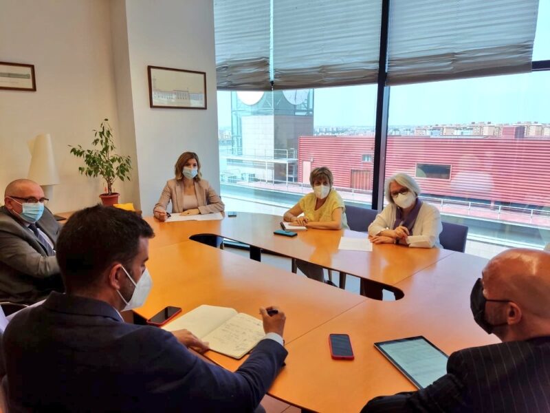 Reunión con la portavoz del Grupo Parlamentario Socialista en la Asamblea de Madrid