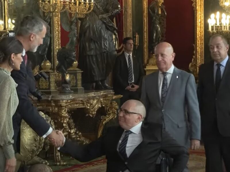 Recepción con ocasión del día de la Fiesta Nacional, ofrecida por Sus Majestades los Reyes en el Palacio Real de Madrid