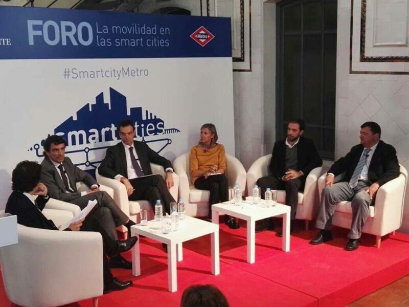 Foro "La movilidad en las smart cities. El transporte público como vehículo para la sostenibilidad"
