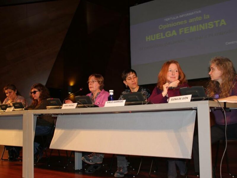 Tertulia "Opiniones ante la huelga feminista" organizada por el Consejo de las Mujeres del Municipio de Madrid