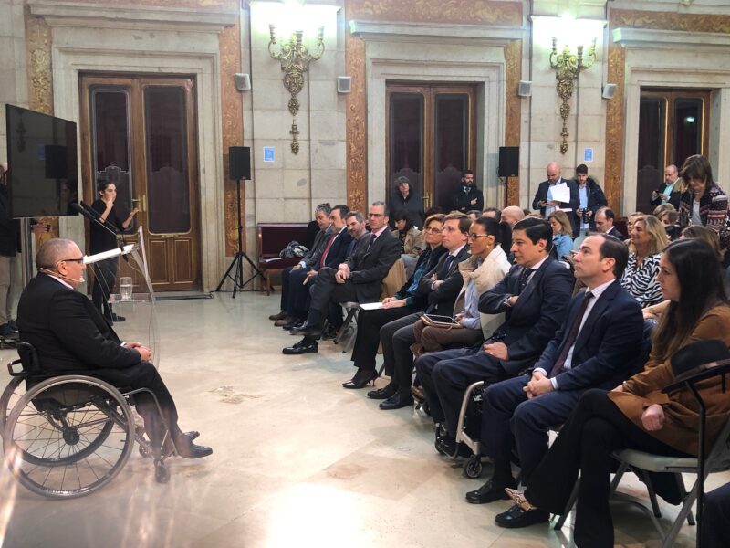Acto de entrega del reconocimiento como Ciudad MAPcesible Fundación Telefónica al Ayuntamiento de Madrid