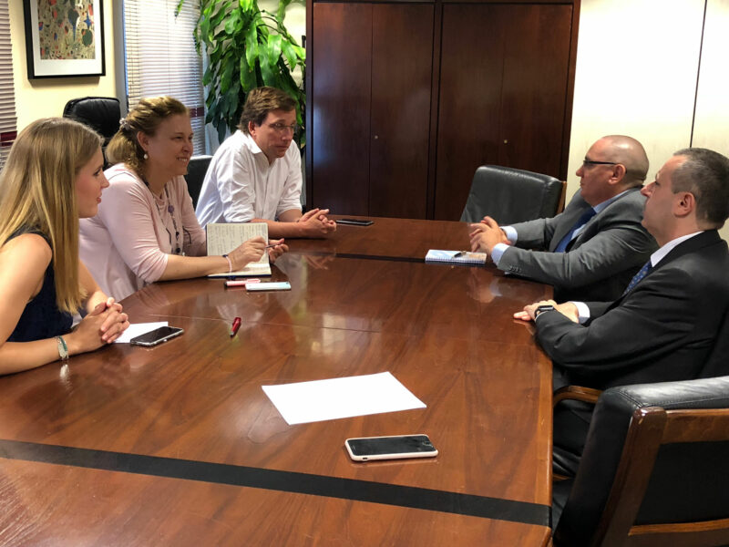Encuentro con el portavoz del Grupo Popular del Ayuntamiento de Madrid