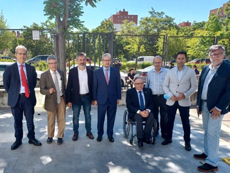 Acto de presentación de la Fundación Raíles