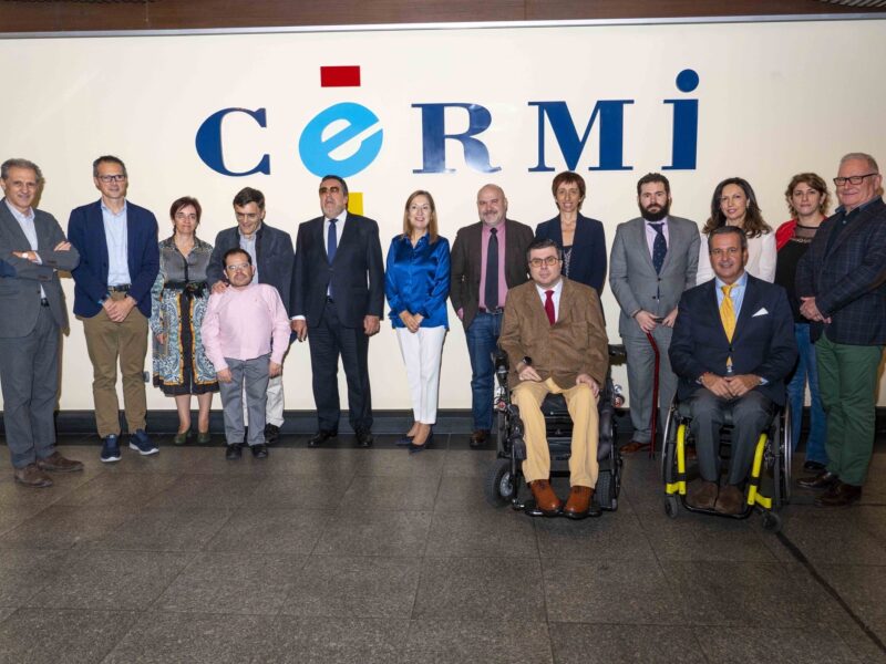 Encuentro del CERMI Estatal con la candidata por Madrid número 2 al Congreso por el Partido Popular