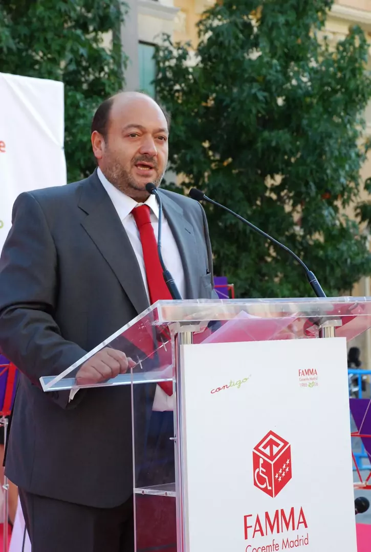 Imagen de Constantino Mediavilla