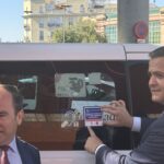 Acto de inicio de la campaña de inspección a vehículos Eurotaxis adaptados, con consejero de Vivienda, Transportes e Infraestructuras de la Comunidad de Madrid y delegado del Área de Urbanismo