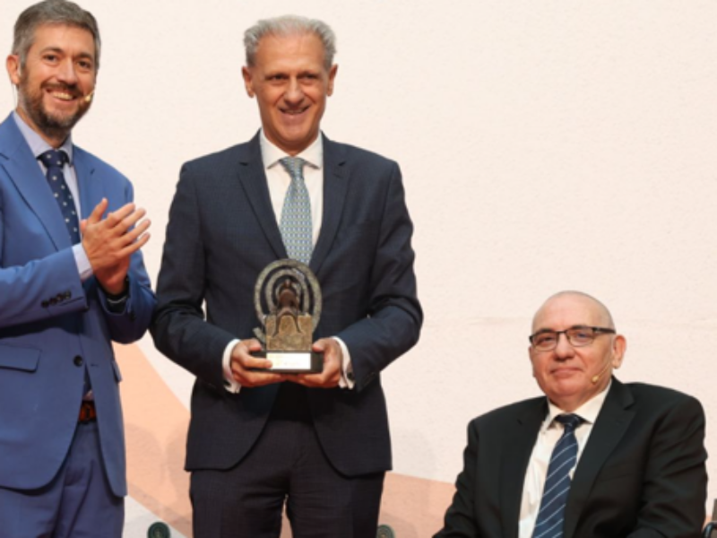 González Huesa recoge el Premio Prodis y desea que «más medios” apuesten por periodistas con discapacidad