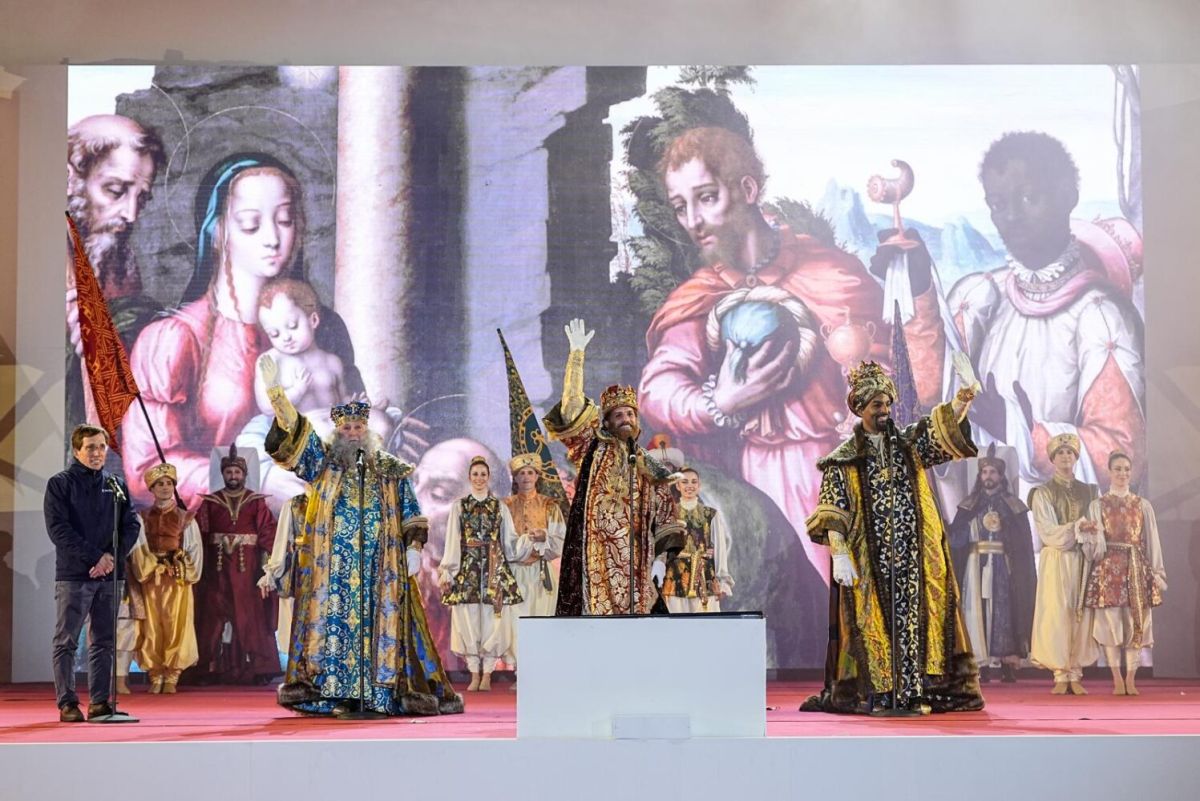 Los Reyes Magos en el escenario de Cibeles | Foto de Ayuntamiento de Madrid