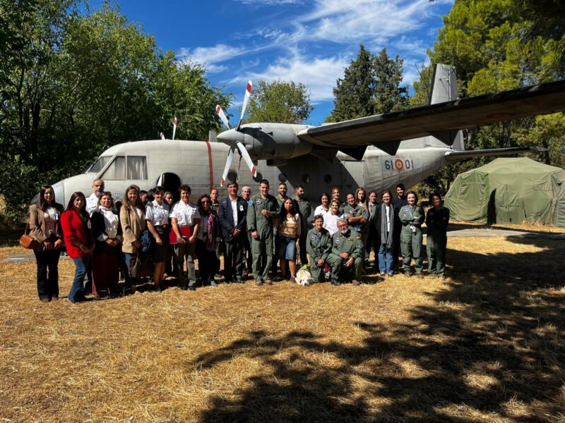 El CERMI y la UMAER colaboran en una jornada formativa para la atención a personas con discapacidad durante las evacuaciones aéreas