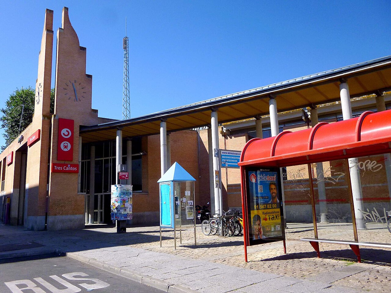 Imagen de la Estación de Tres Cantos, wikipedia