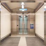 Uno de los nuevos ascensores en Avenida de América