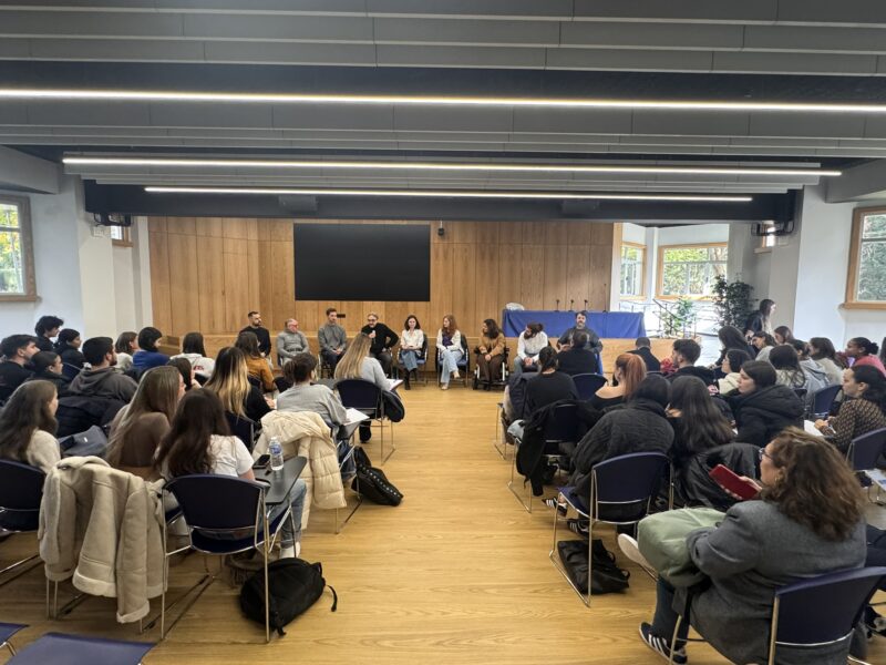 CERMI Madrid y La Salle Centro Universitario han organizado el conversatorio “Vivir con mi discapacidad día a día ¿conversamos”