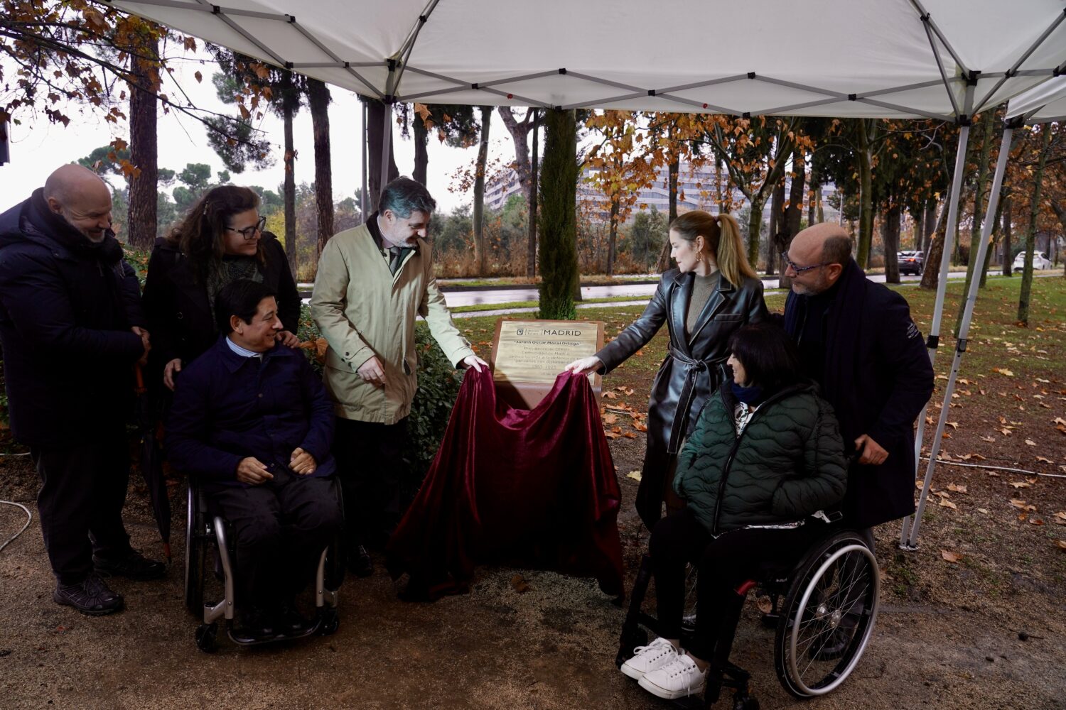 El Ayuntamiento de Madrid dedica unos jardines a Óscar Moral, presidente de CERMI Comunidad de Madrid fallecido en 2025