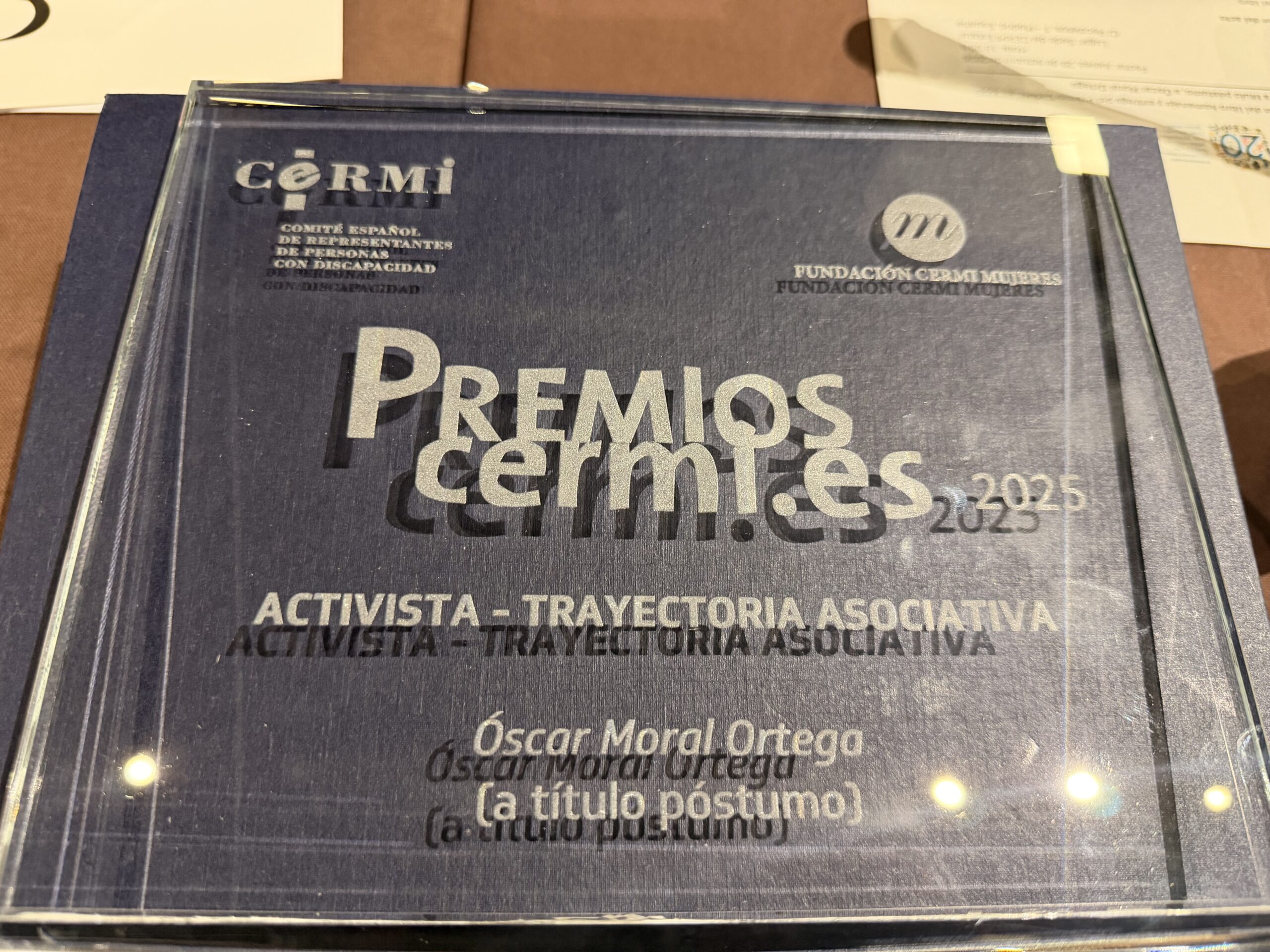 El CERMI y la Fundación Derecho y Discapacidad rinden homenaje a Óscar Moral Ortega con la presentación del libro sobre abogacía y derechos de las personas con discapacidad y la entrega del premio CERMI.es 2025