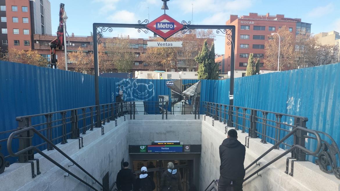 Acceso al metro de Ventas