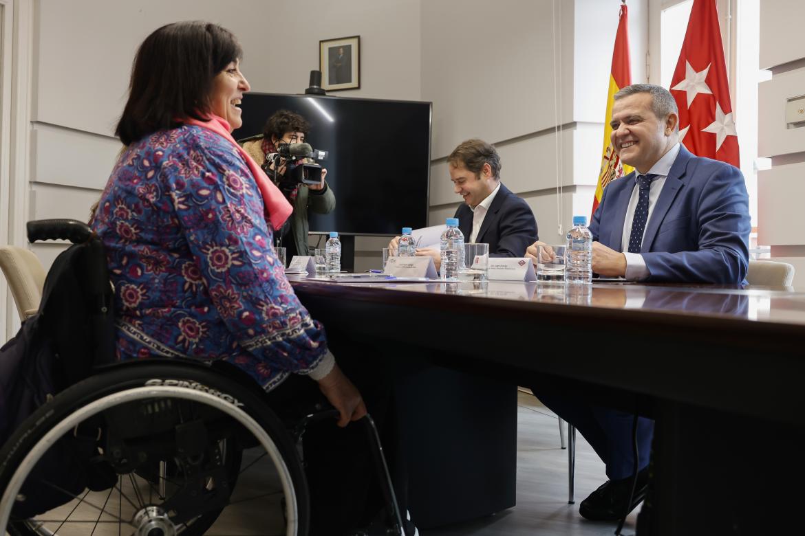 La presidenta de CERMI Comunidad de Madrid se reúne con el consejero de Vivienda, Transportes e Infraestructuras de la Comunidad de Madrid