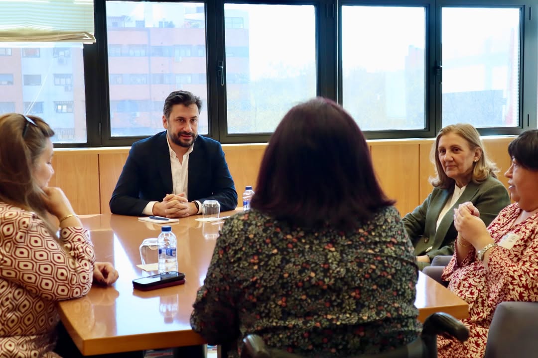 Reunión con el Grupo Parlamentario Popular en la Asamblea de Madrid