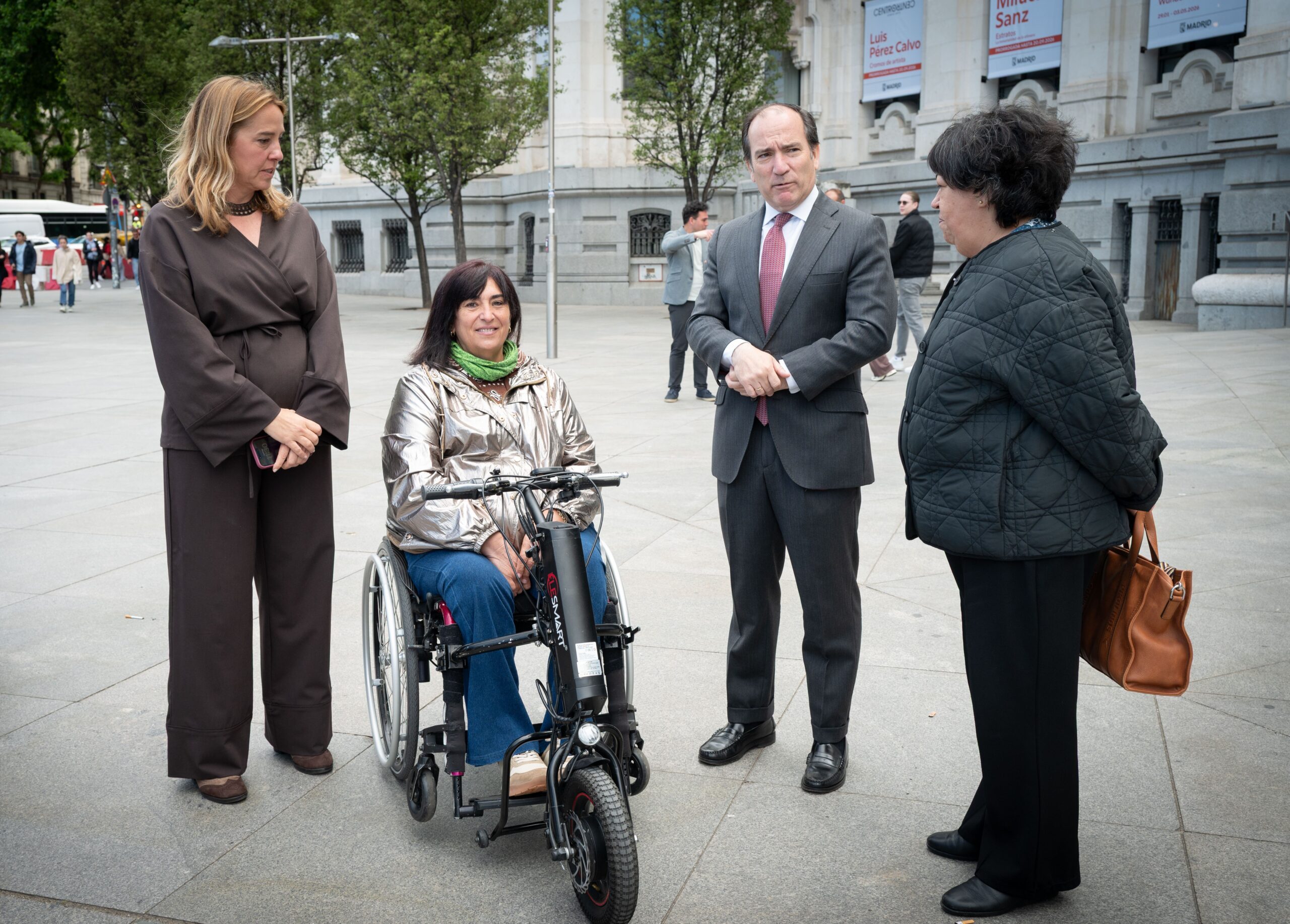 EMT Madrid y CERMI Comunidad de Madrid celebran el 20º aniversario de la Convención de Derechos de las Personas con Discapacidad