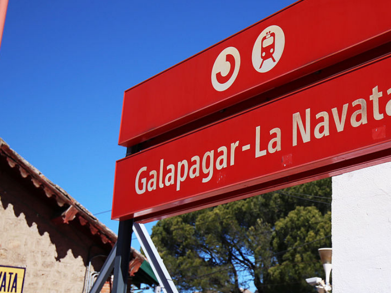 Renfe se compromete a que las obras en la estación de Galapagar-La Navata de Cercanías Madrid afecten lo menos posibles a viajeros con discapacidad